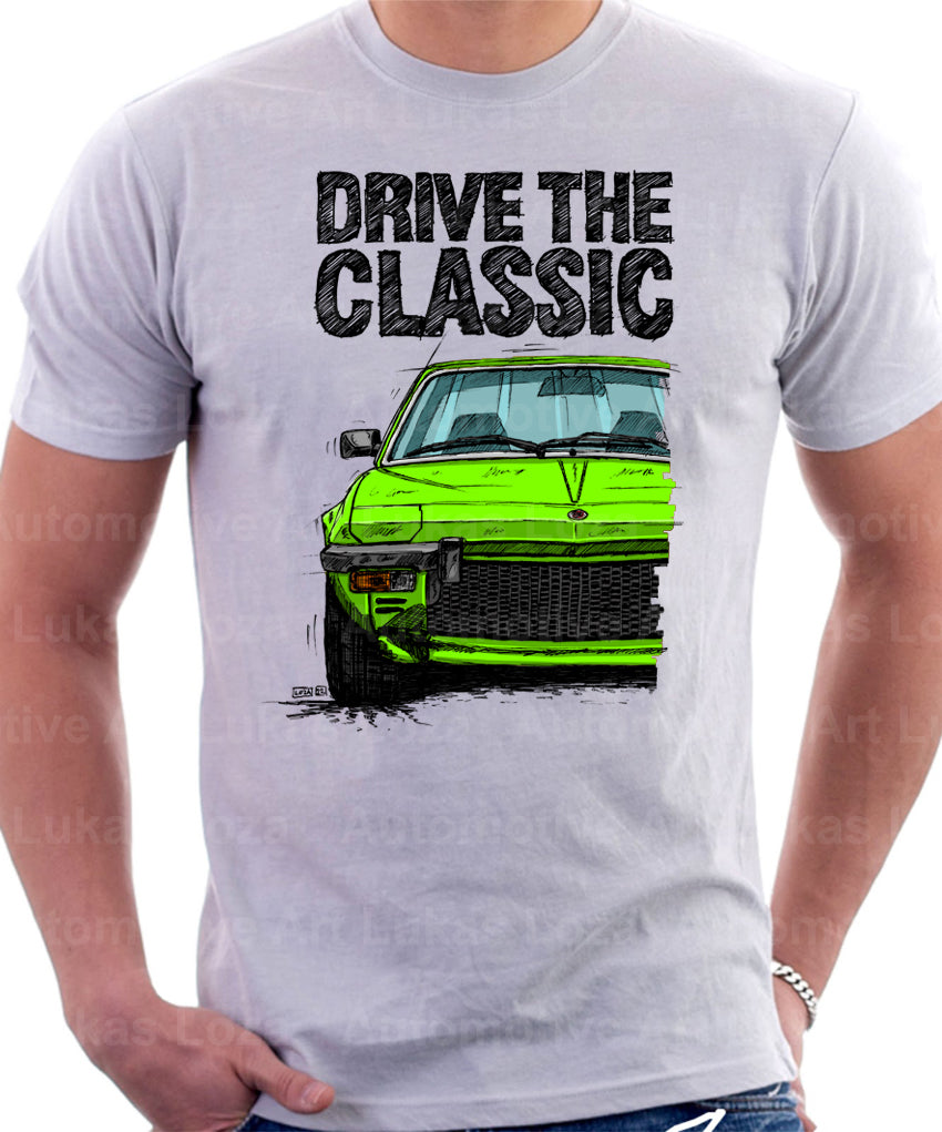 ヴィンテージFIAT X1/9 CLUB OF CHICAGO Tシャツ 薄黄色 Drive The Classic Fiat X1/9 Early Model. T-shirt in White Colour