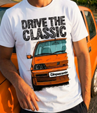 Drive The Classic Fiat Cinquecento Sporting. T-shirt in White Colour