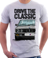 Drive The Classic BMW E28 M5. T-shirt in White Colour