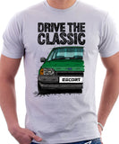 Drive The Classic Ford Escort Mk4 Ghia (Bumper Version 1). T-shirt in White Colour